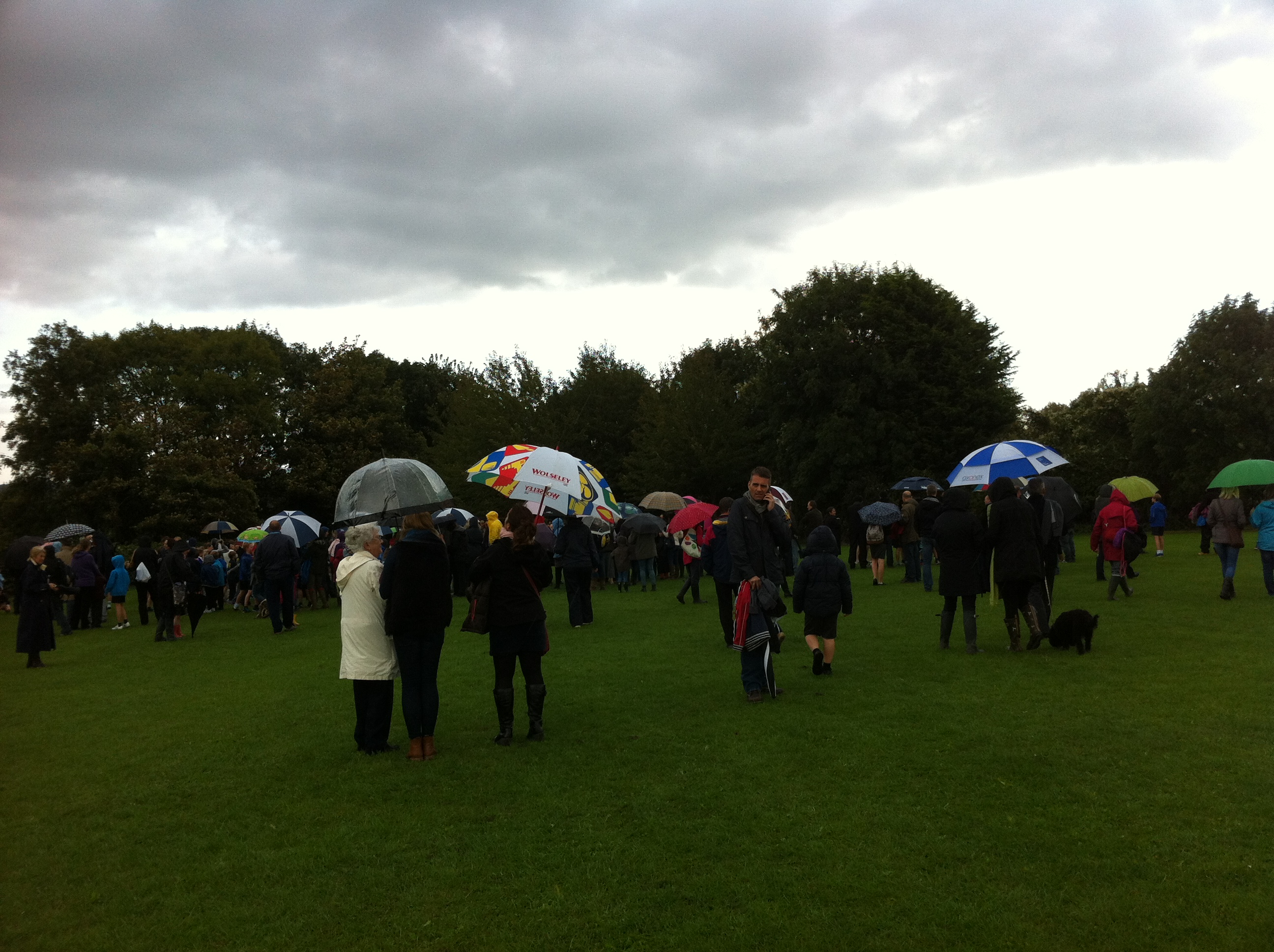 Cross country, rain, umbrellas, 365
