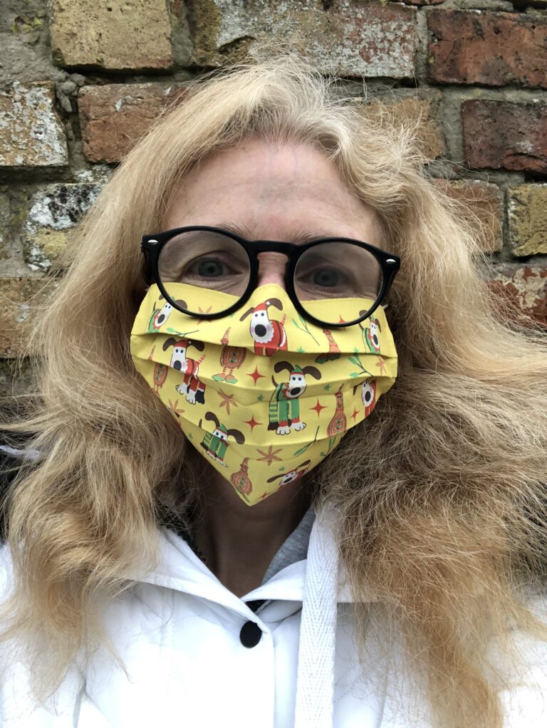 Mask, Selfie, Gromit, Christmas, Coronavirus, Covid-19, Coronavirus restrictions