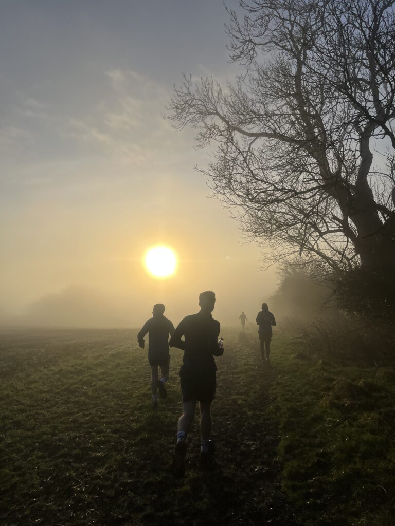 Misty morning, Runners, Running, Silhouette, Silent Sunday, My Sunday Photo, The sun shines through the mist and four runners and a bare tree are silhouetted